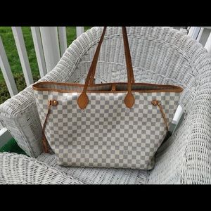 Louis Vuitton Neverfull GM bag